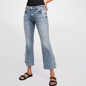 NWT FREE PEOPLE blue Rita Crop Ankle flare jean 25